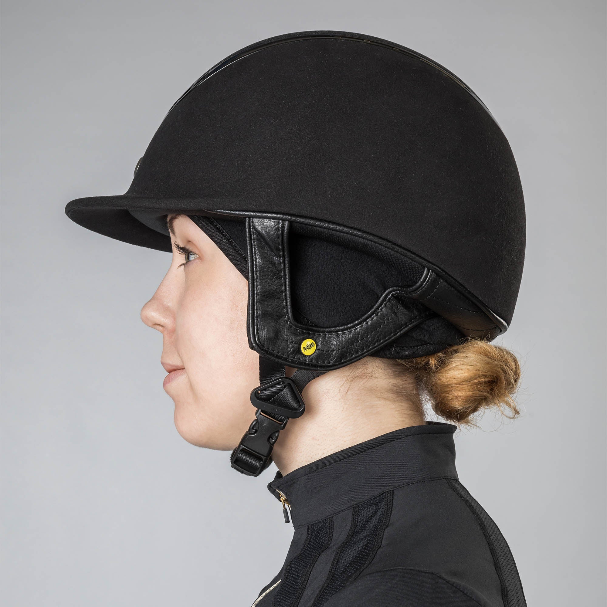 Back on Track fleece headband with mesh top and Iontex® lining for breathability, warmth, and comfort
