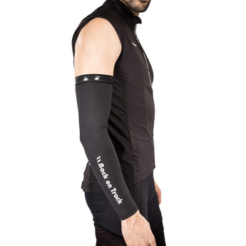 Back on Track P4G Performance Arm Sleeve – compression support with therapeutic benefits for active recovery and comfort
