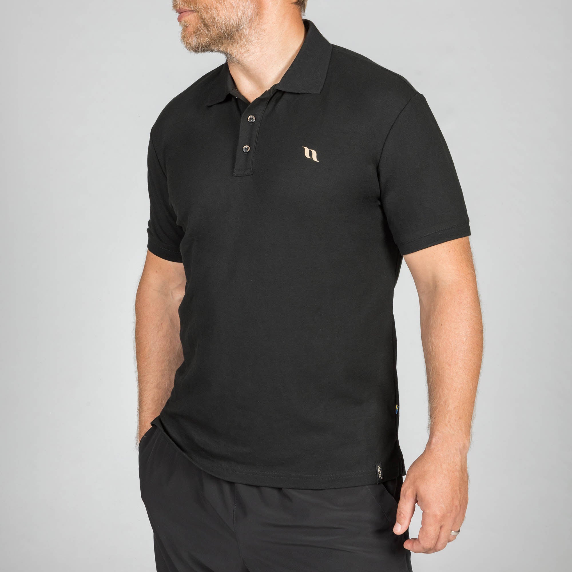Back on Track Eric men's polo shirt with classic fit, breathable fabric, and infrared technology for all-day comfort