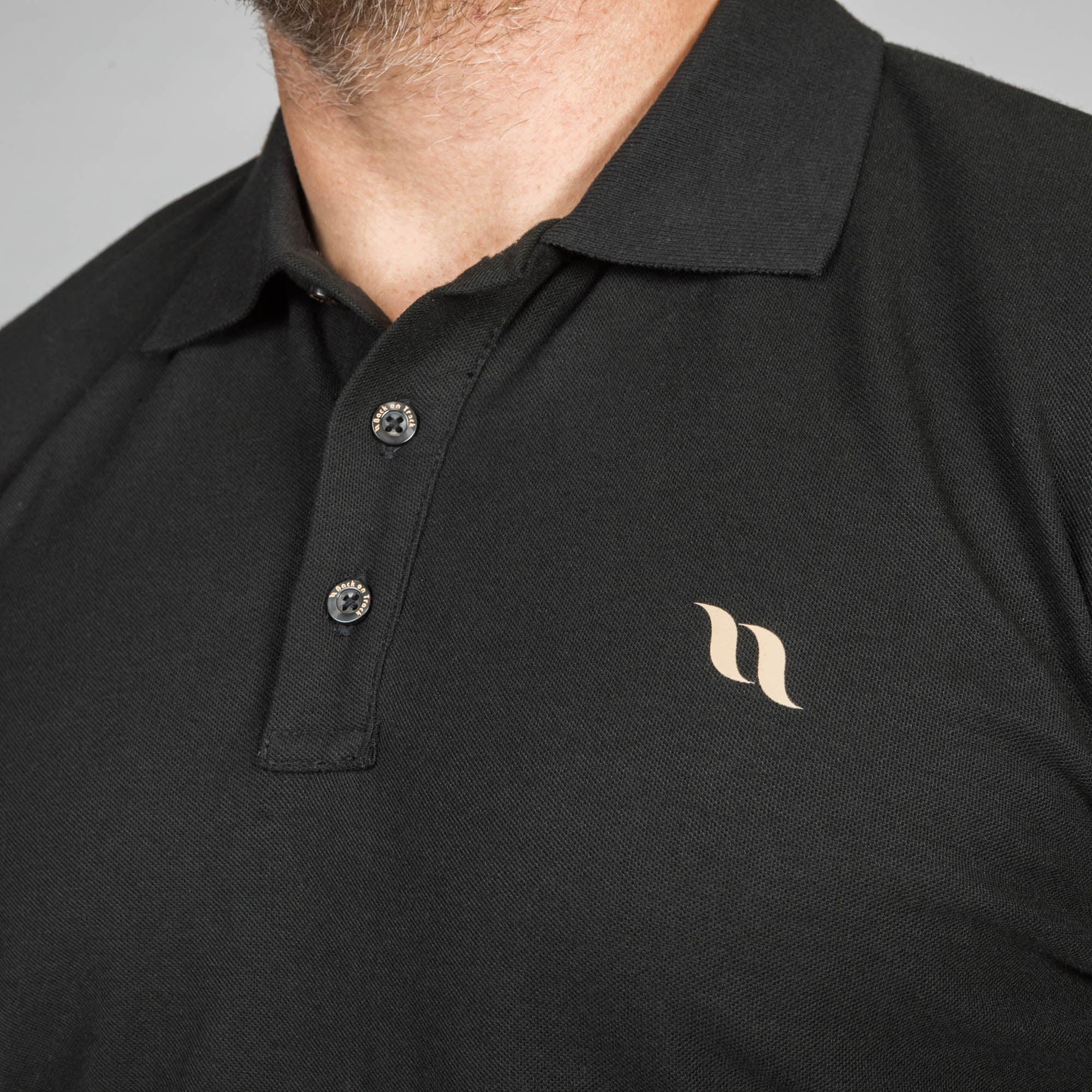Back on Track Eric men's polo shirt with classic fit, breathable fabric, and infrared technology for all-day comfort