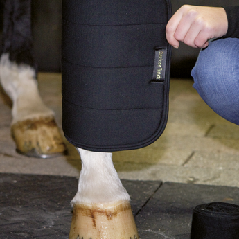 Back on Track No Bow Leg Wraps – supportive, therapeutic wraps for equine leg protection and recovery