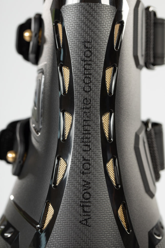 Airflow Tendon Boots with 3D mesh, Welltex® lining, and vents for breathable, shock-absorbing leg protection