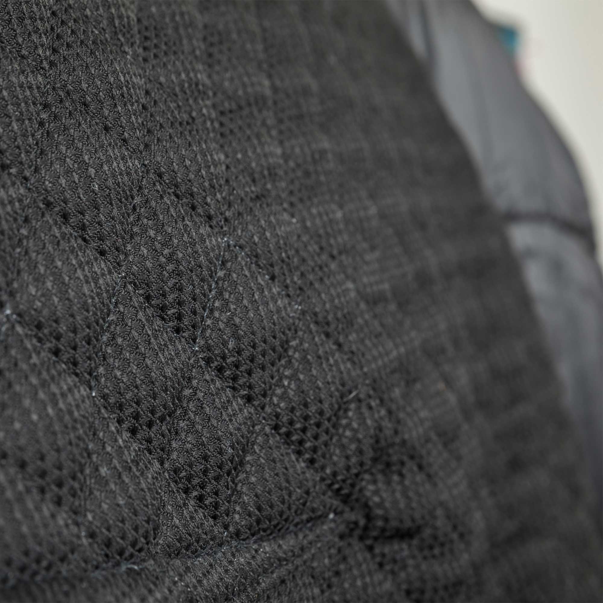 Haze Horse Show Quilt Cooler with quilted fabric, fleece trim, and Welltex® tech for comfort, warmth, and recovery