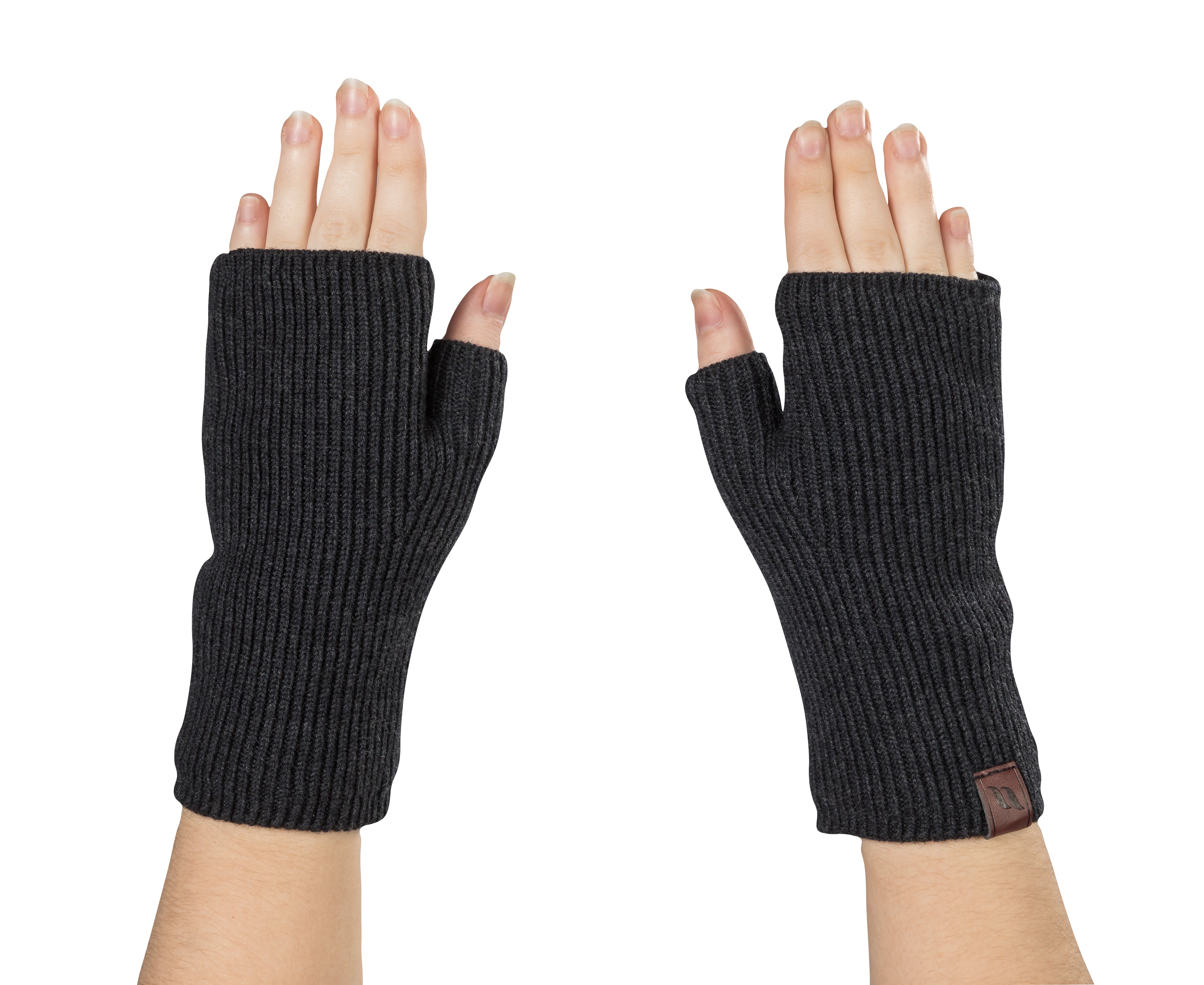 Back on Track Ash knitted wrist gaiters with infrared tech for warmth, joint support, and everyday comfort