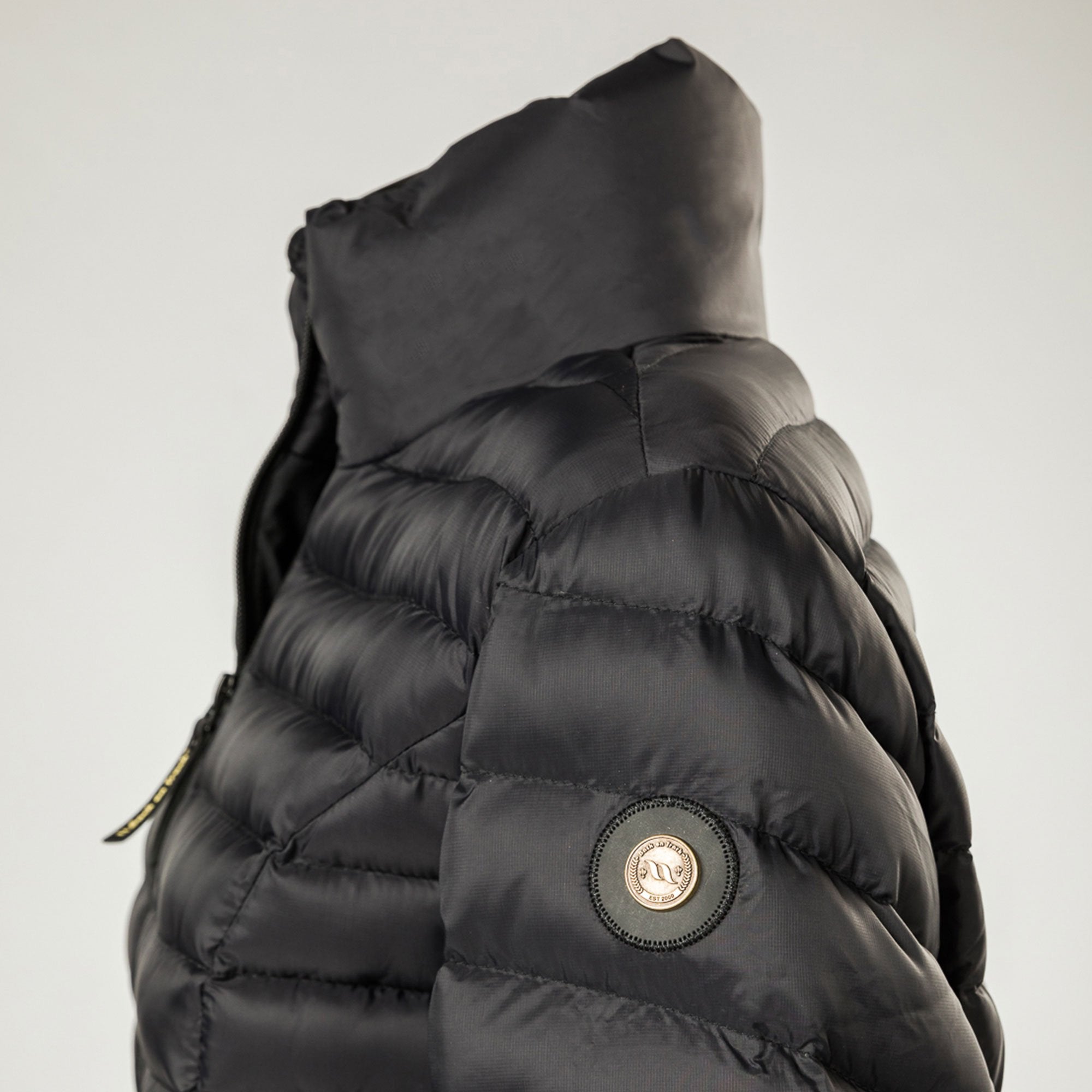 Back on Track Grace women's puffer jacket with Iontex® lining and Sorona® fill for warmth, comfort, and style