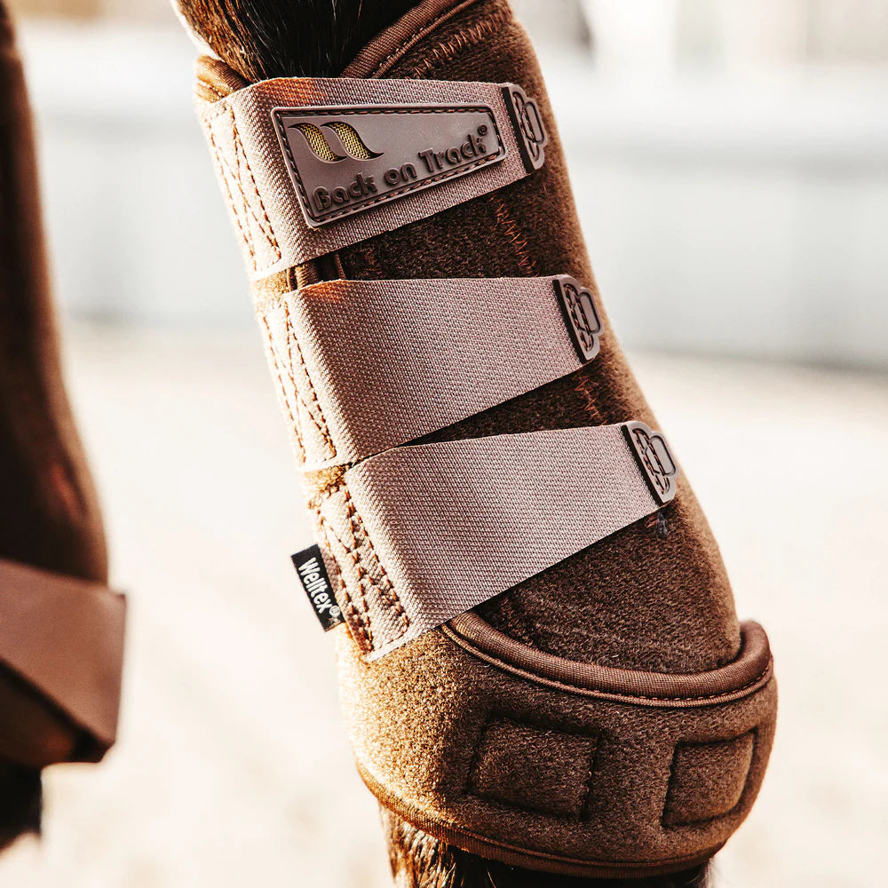 Back on Track Airflow Exercise Boots – breathable, protective boots for equine leg support during workouts