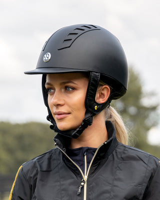 Trauma Void Riding Helmets